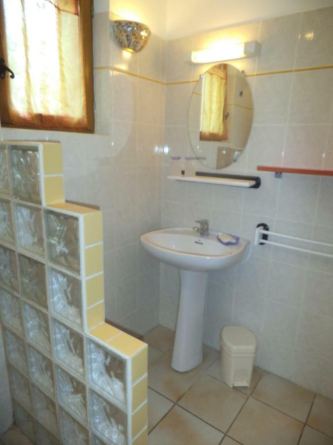 Le Clos De Carmensac Meyrals Buitenkant foto